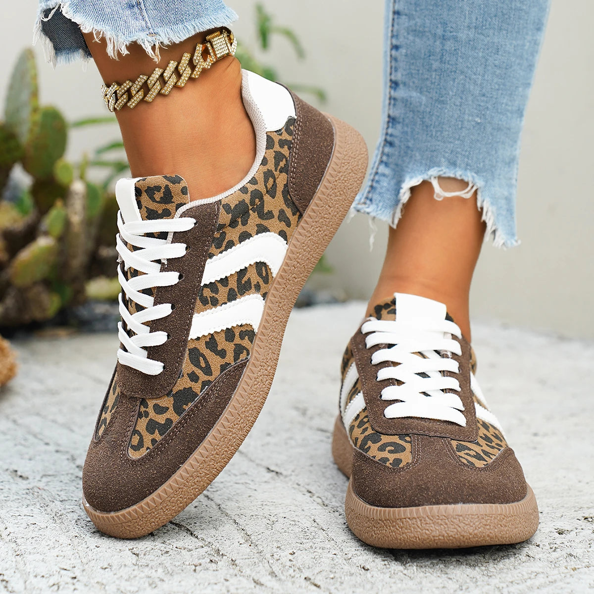 Women's Retro Leopard Print Casual Sneakers