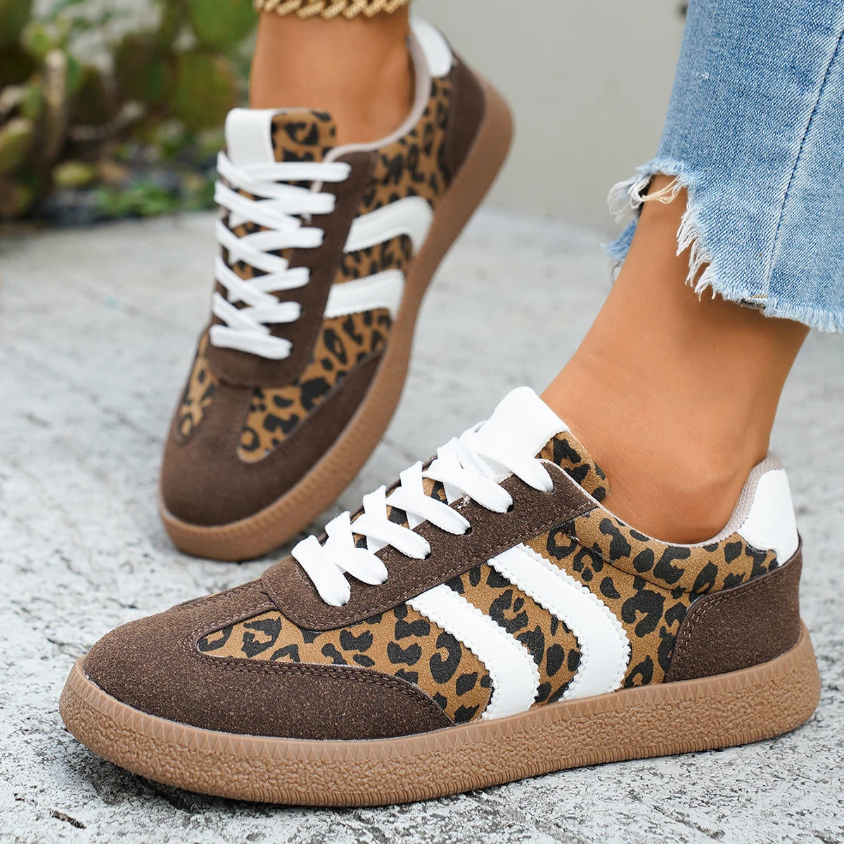 Women's Retro Leopard Print Casual Sneakers
